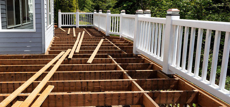 Deck Repair Free Estimate in Santa Fe Springs, CA