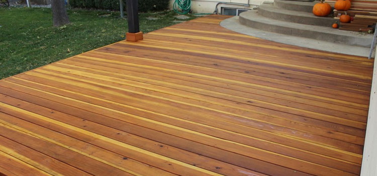 Smooth Redwood Decking in Santa Fe Springs, CA